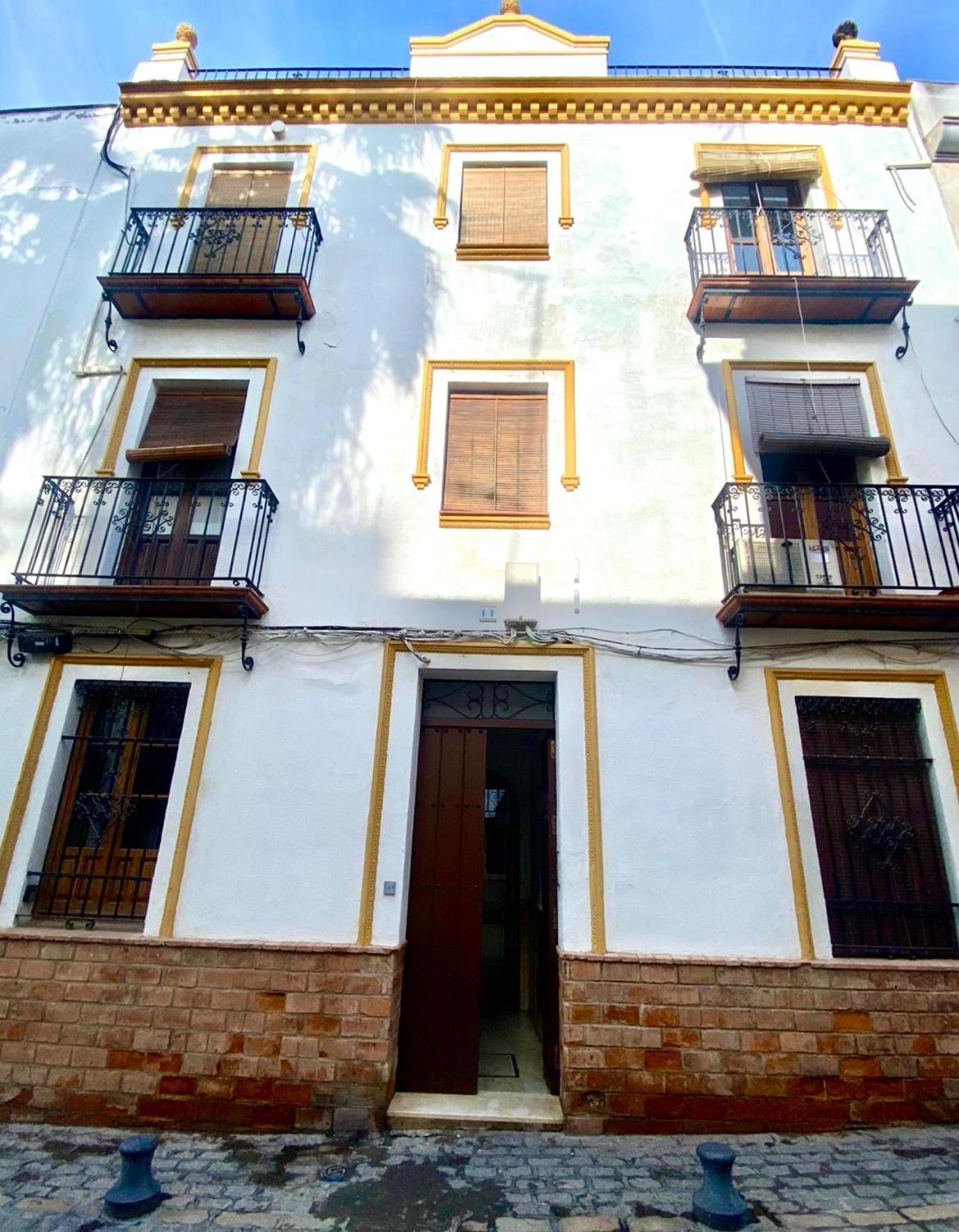Inocentes Suite Sevilla Exteriör bild